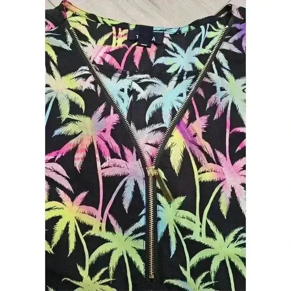 Tacera Colorful Palm Tree Print Tank Sz Small Zipper Detail V-neck Lightweight - Picture 3 of 8